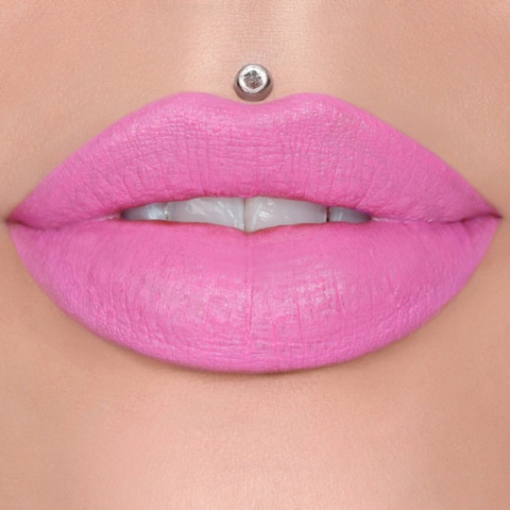 Jeffree Star Velvet Trap Lipstick LACED CAKE NIB